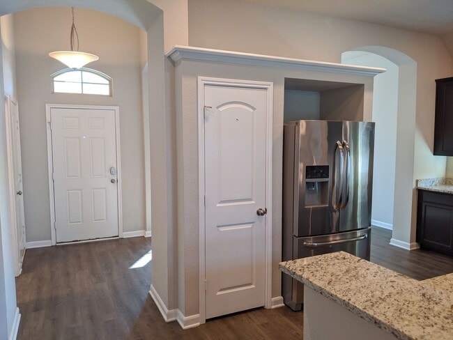 2035 Sorrento Ct, Bryan, TX 77808 - photo 3