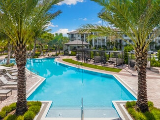 17351 NW 94th Ct, Miami Lakes, FL 33018