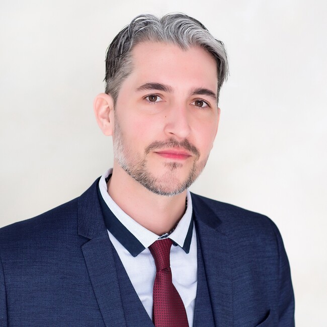 Agent Photo