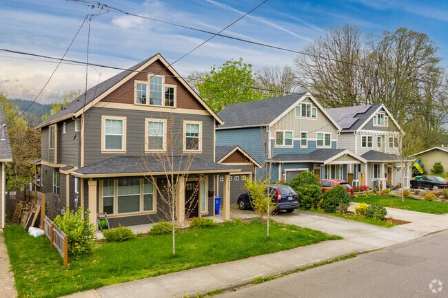 Contemporary homes in the Cathedral Park neighborhood.