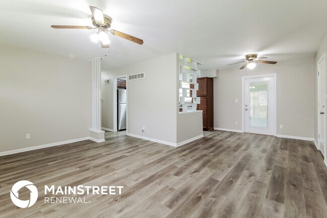 14605 E 37th St S, Independence, MO 64055 - photo 7