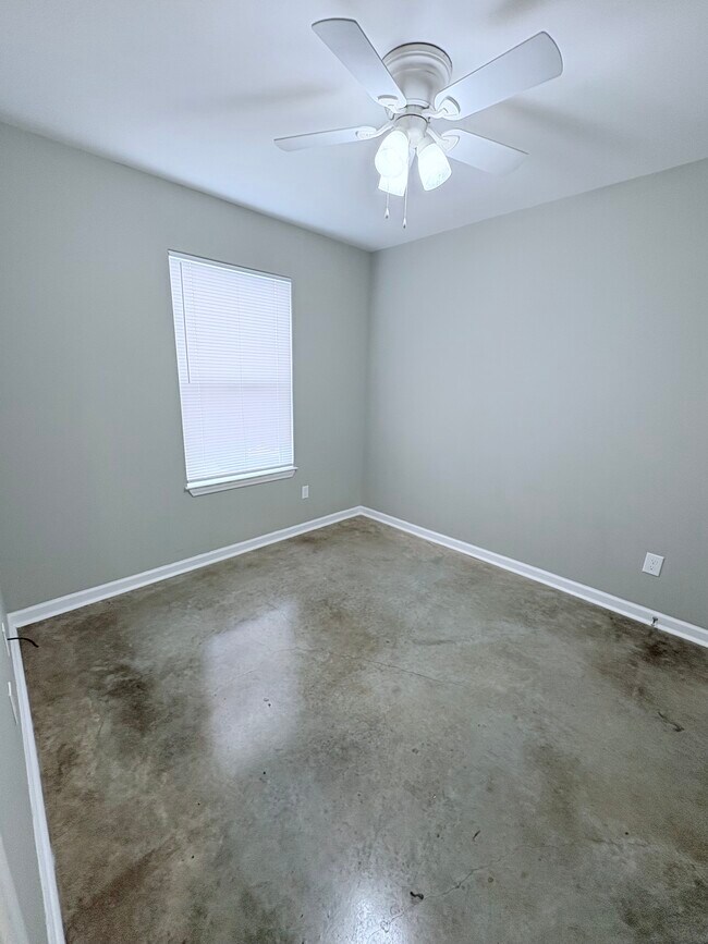1534 S Patout St unit A, New Iberia, LA 70560 - photo 6