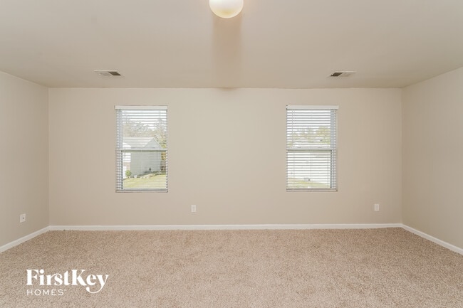 4668 Deer Foot Path, Pinson, AL 35126 - photo 6