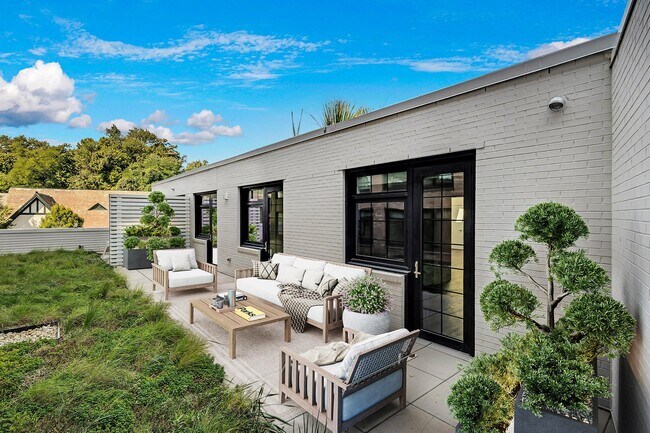 The Glover House Apartments, Washington, DC 20007 - photo 6