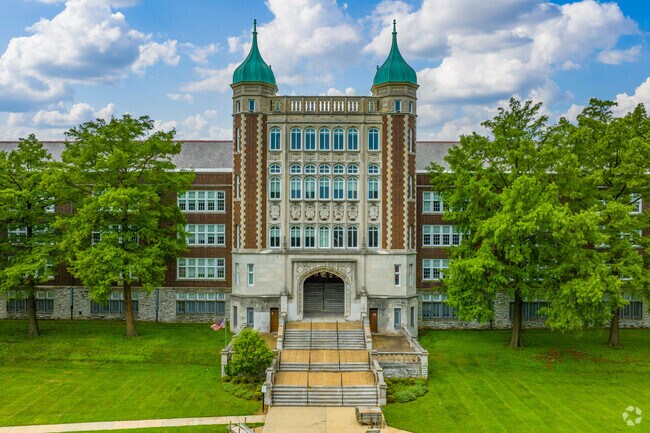 Roosevelt High School welcomes its students for another year of learning.