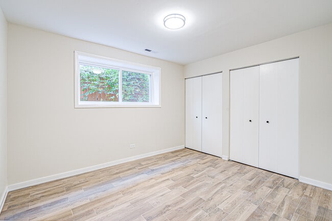 217 S 13th Ave unit 1st Floor, Maywood, IL 60153 - photo 5