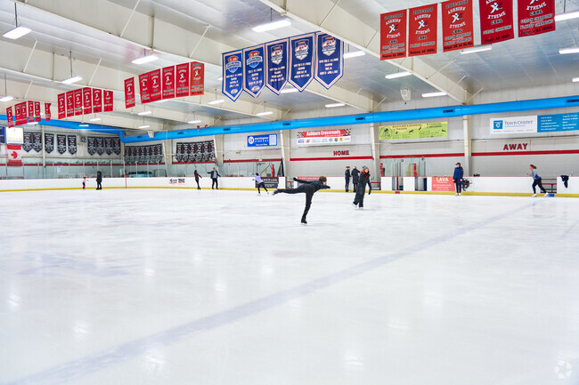 The Ashburn ice arena offers rink space for skating and ice hockey games.
