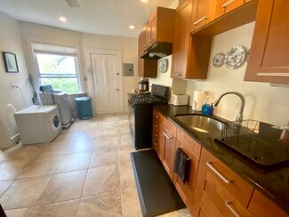 14 Fisk Place Unit 1, Cambridge, MA 02139