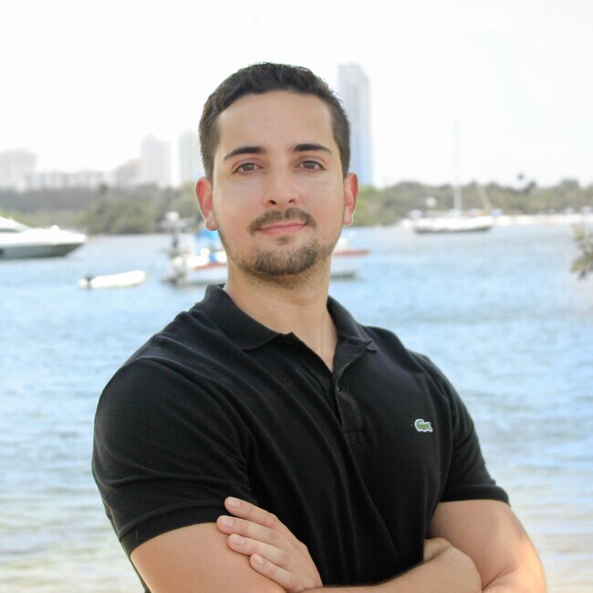 Agent Photo