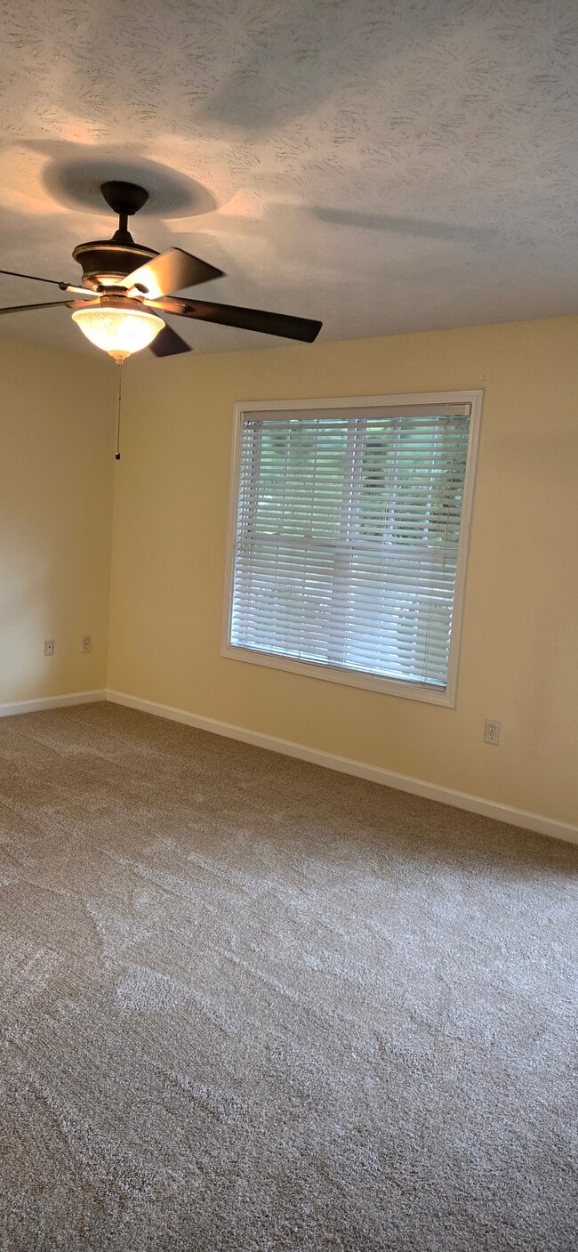 5074 Leeshire Trace, Tucker, GA 30084 - photo 3