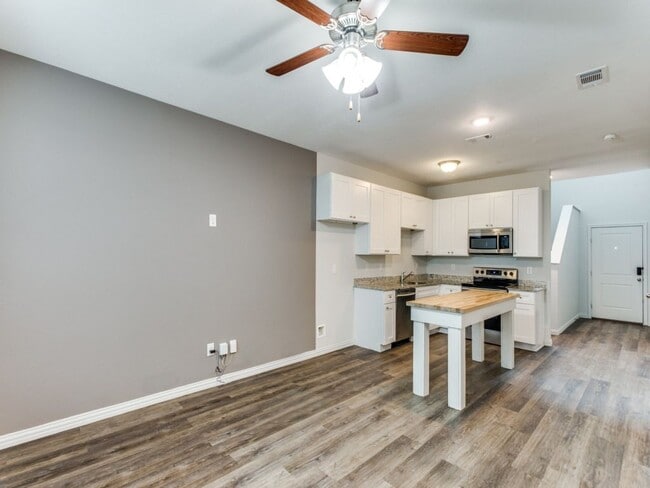 3301 Brambleton Hill Place unit 3316, Forest Hill, TX 76140 - photo 4