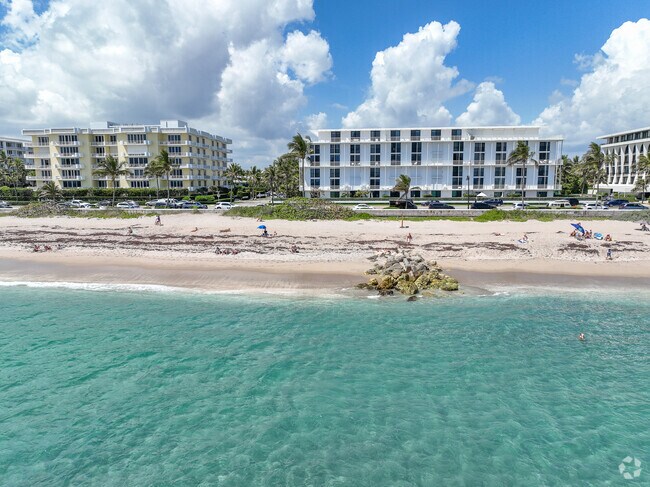 The nearby Municipal Beach is a blue oasis for the people of Schall Circle.