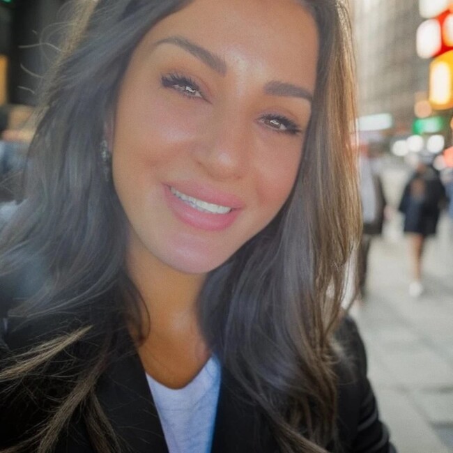 Agent Photo