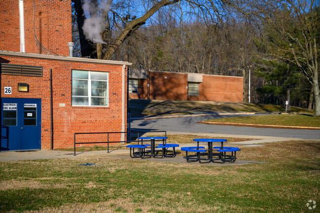 Clinton Grove Elementary School