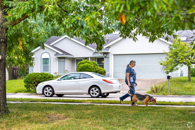 It's not uncommon to see Valley View Gardens folks out on afternoon walks with their pets.