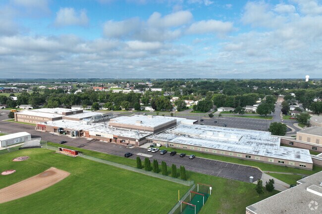 Sauk Centre Middle School serves grades 5-6.