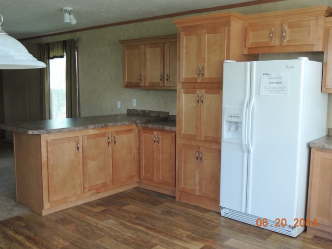 203 2nd St S, Froid, MT 59226 - photo 3