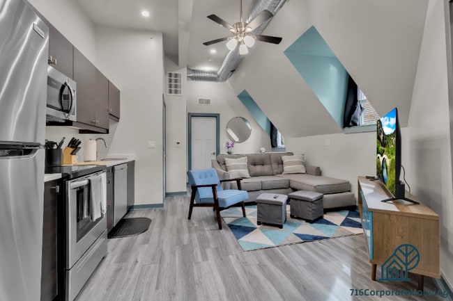 36 E Utica St unit 3B, Buffalo, NY 14209 - photo 7