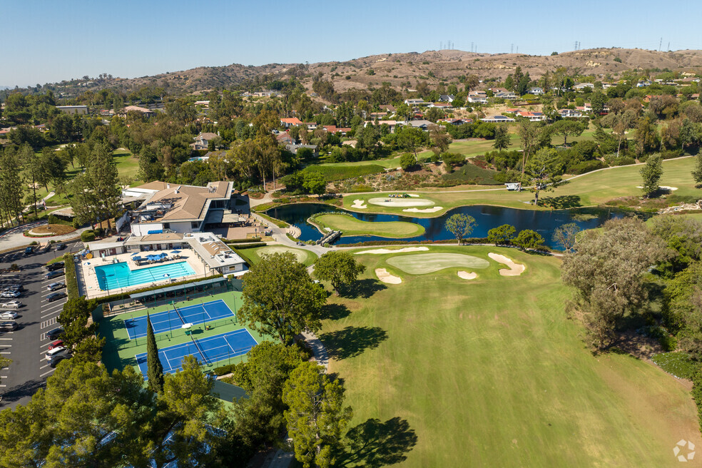 NH_FrendlyHills_545512_P2_012125_FB_v3