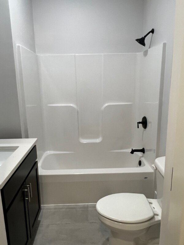 369 Haverhill St unit 404, Lawrence, MA 01840 - photo 4