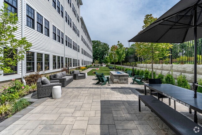 The Overlook, Weymouth, MA 02189 - photo 7