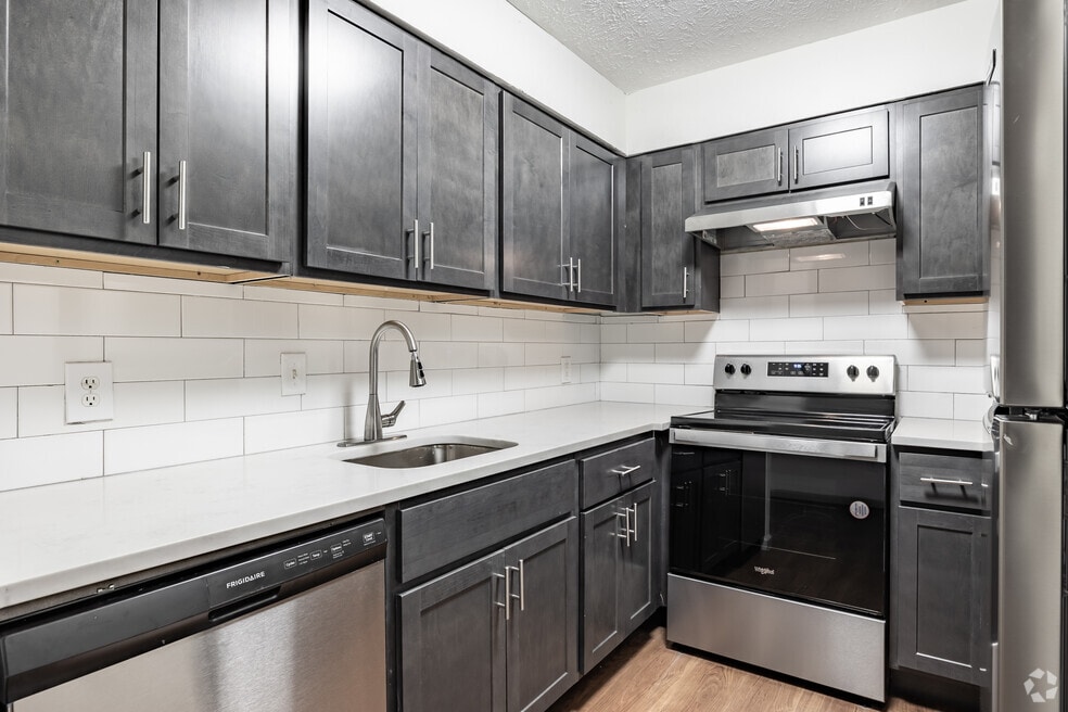 Ashford Brook, Conyers, GA 30094 - photo 1