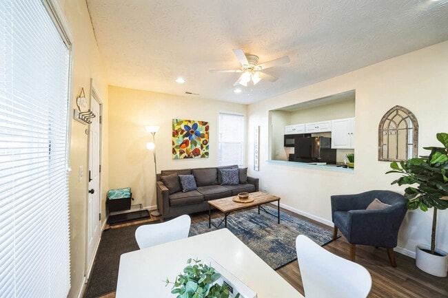 105 Ash St unit ID1364141P, Ludlow, KY 41016 - photo 2