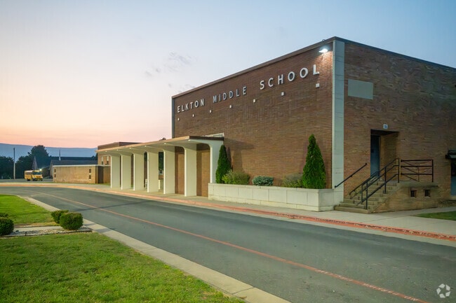 Middle school students in McGaheysville attend Elkton Middle.