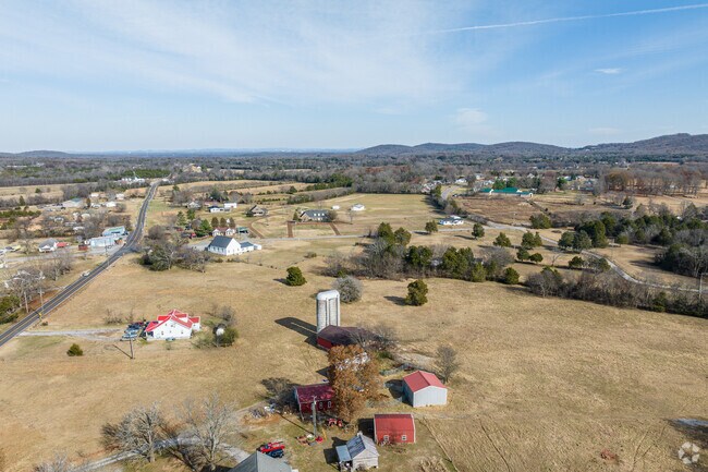 Rockvale, TN, is a farming community located southwest of Murfreesboro.