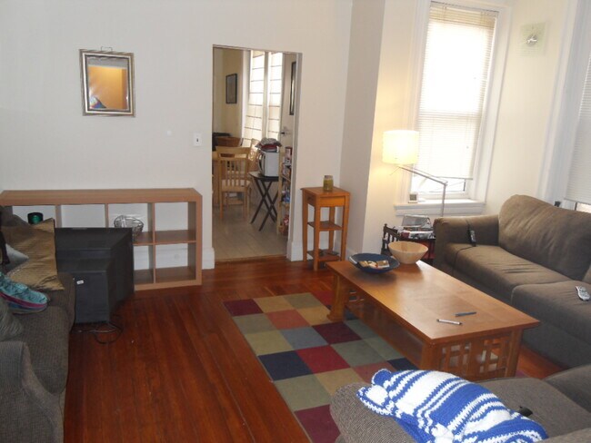 10 Parkway Rd unit 2, Brookline, MA 02445 - photo 5