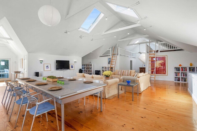 7470 Sound Ave unit ID1261530P, Mattituck, NY 11952 - photo 2