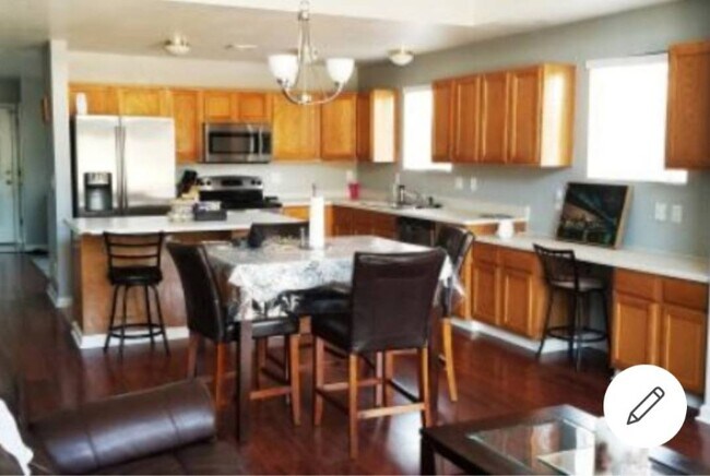 2513 S Genoa St, Aurora, CO 80013 - photo 4