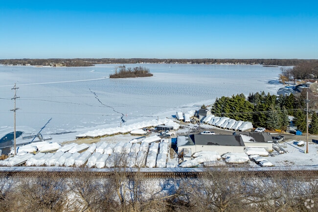 The Shiawassee River feeds 58 lakes within a 10-mile radius of downtown Fenton.
