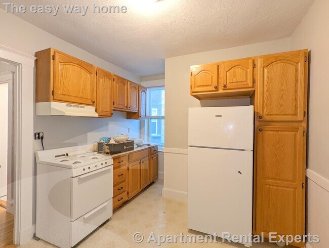 156-158 Summer St unit 115, Somerville, MA 02143 - photo 5