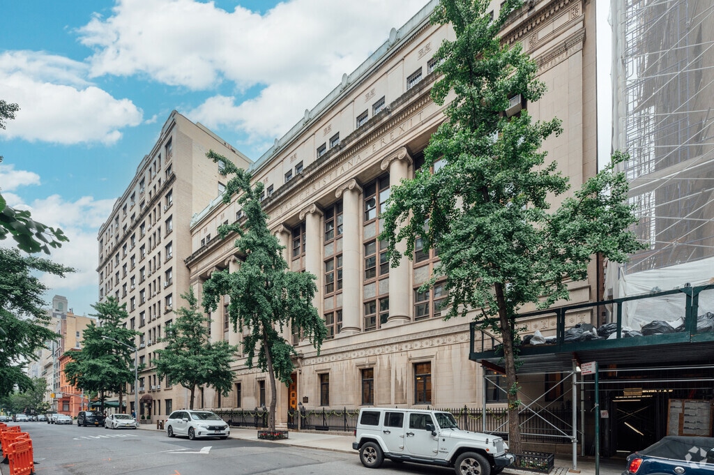 Regis High School is a private, all-male, Jesuit High School in the Upper East Side.