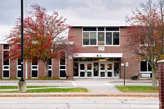 Barker Road Middle School main entrance.