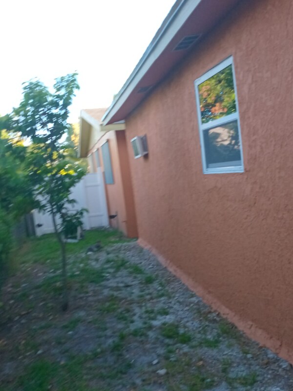 2579 Angler Dr, Delray Beach, FL 33445 - photo 3