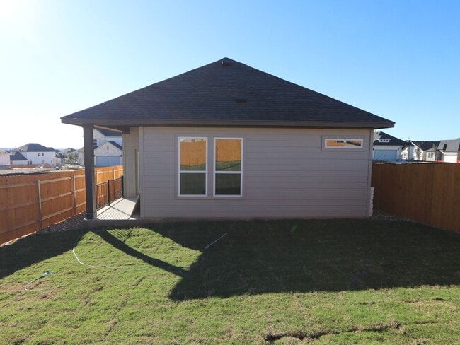 226 Grayson Elm Pass, Dripping Springs, TX 78620 - photo 2