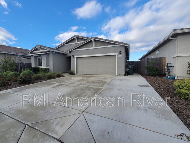 2053 Skipper CV Way, Plumas Lake, CA 95961 - photo 2