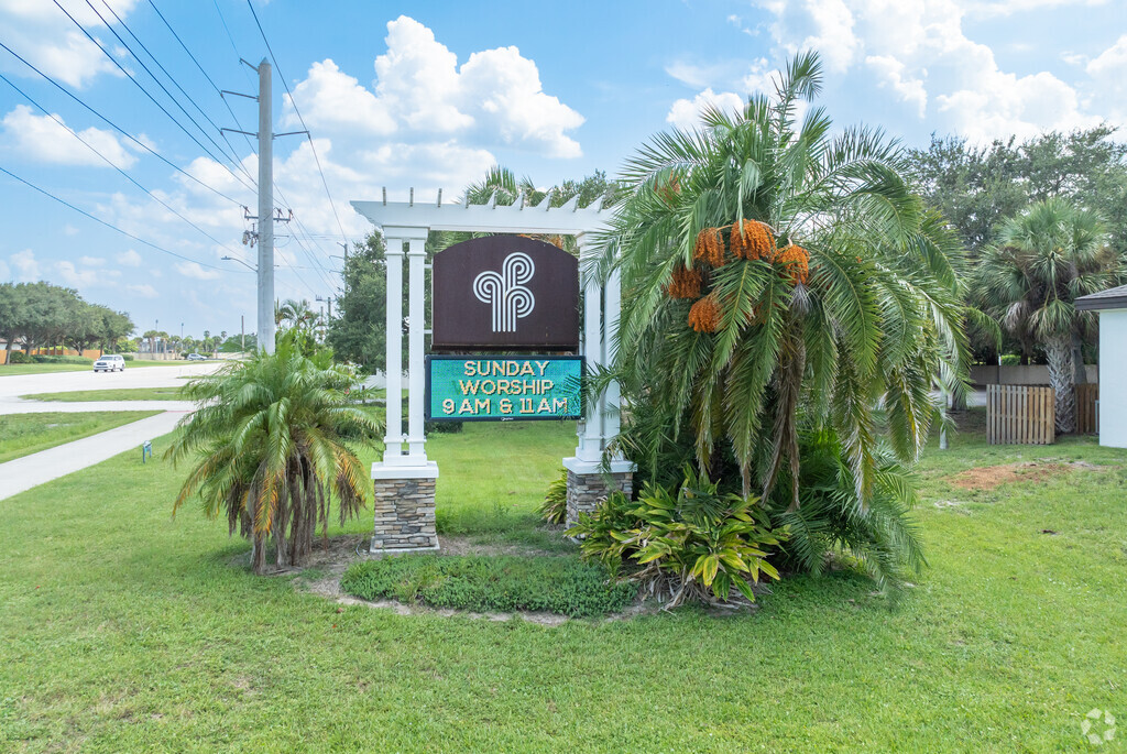 Costal Community School is located at 638 S Patrick Dr, Satellite Beach, FL.