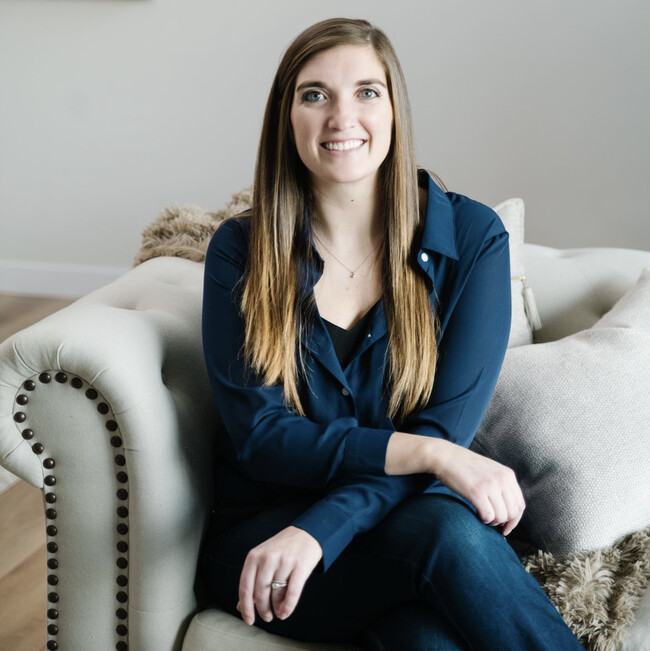 Carly Chambers | Real Estate Agent in Sioux Falls, SD - Homes.com