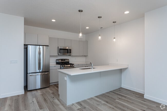 2BR, 2.5BA - 1,267SF