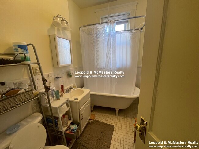 70 Queensberry St unit 12A, Boston, MA 02215 - photo 6