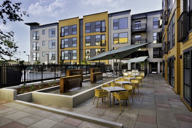 Vector, Hillsboro, OR 97124 - photo 3