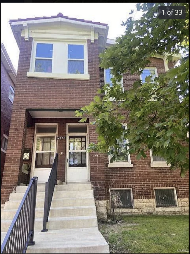 4256 Michigan Ave, Saint Louis, MO 63111