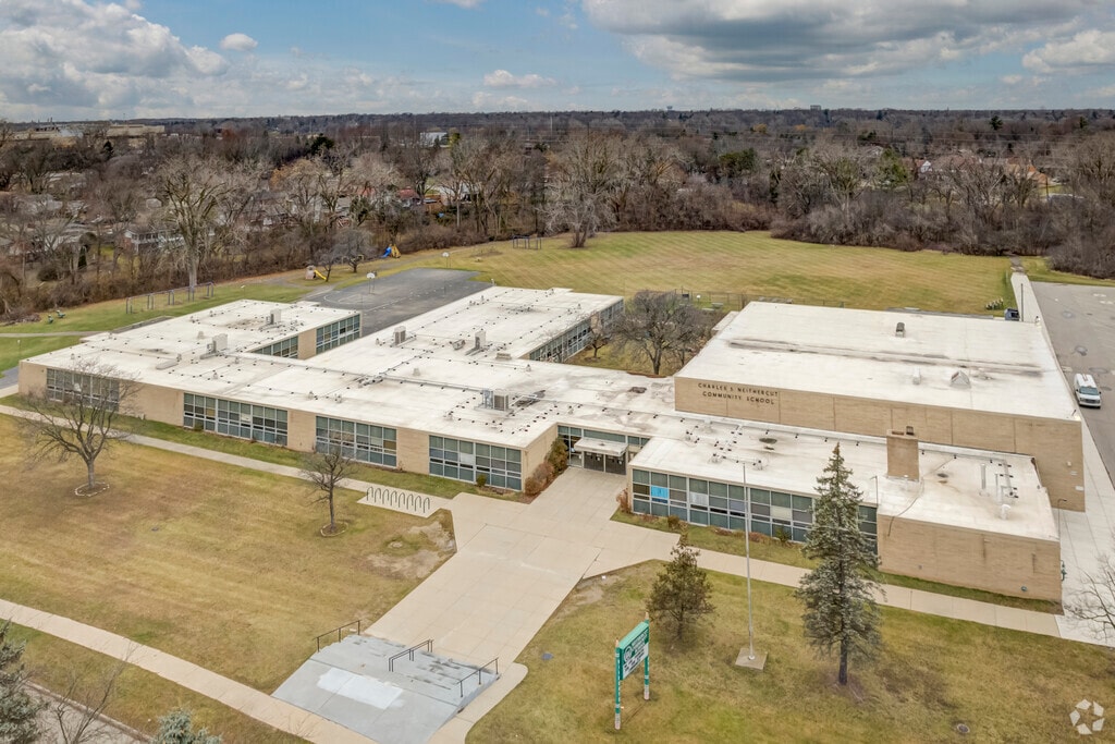 Neithercut Elementary School provides education in the neighborhood of Flint.