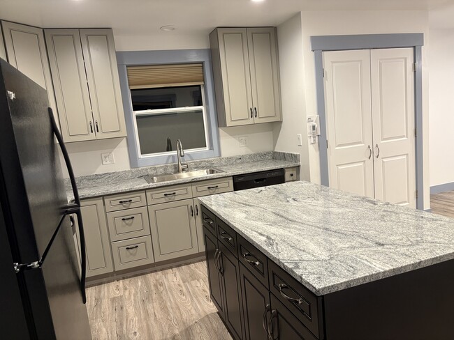 621 4th St unit Studio apartment, Windsor, CO 80550 - photo 3