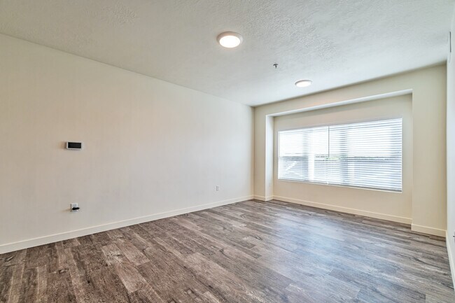 7318 W Laxey St unit 201, Magna, UT 84044 - photo 6