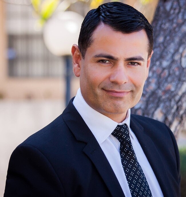 Agent Photo