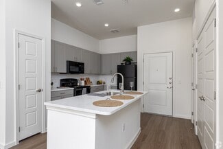 740 14th St, Plano, TX 75074